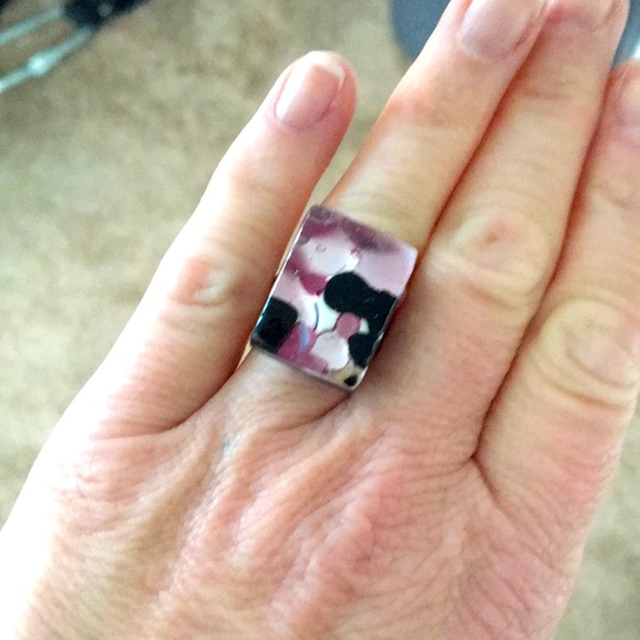 Beautiful adjustable ring - Picture 1 of 5